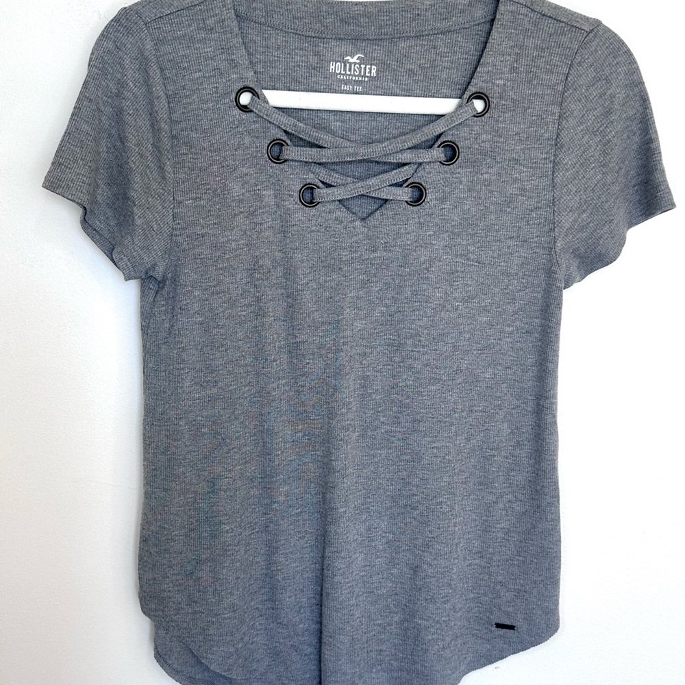 Hollister Gray Lace-Up Short Sleeve Tee